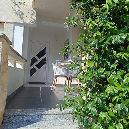 Apartmani Emilio Новаля Екстериор снимка
